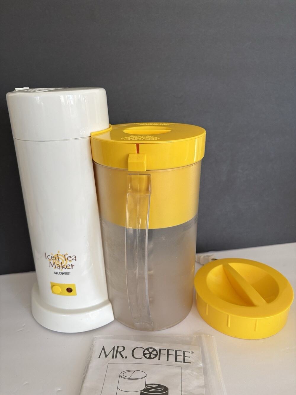 Mr. Coffee Iced Tea Maker Model TM1S with Yellow Lid Preowned